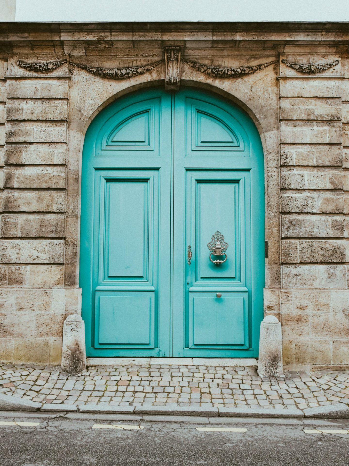Porte bordelaise vert d'eau